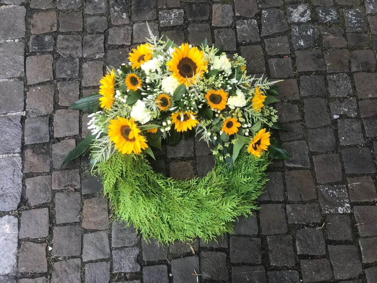 Gärtnerei Egli, Topfpflanzen, Schnittblumen, Unterhalt, Überwinterung Sommer Kranz