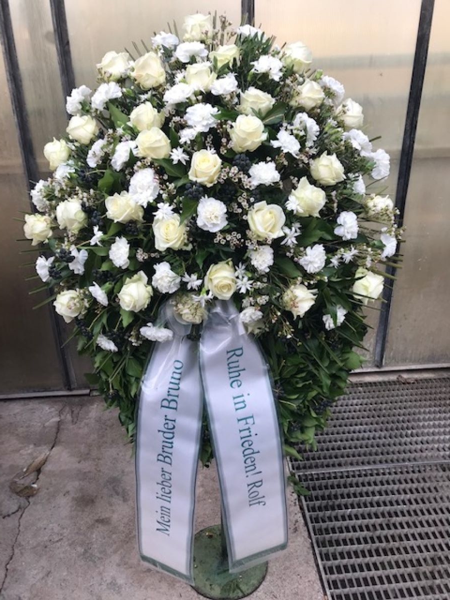 Gärtnerei Egli, Topfpflanzen, Schnittblumen, Unterhalt, Überwinterung Trauerblumen