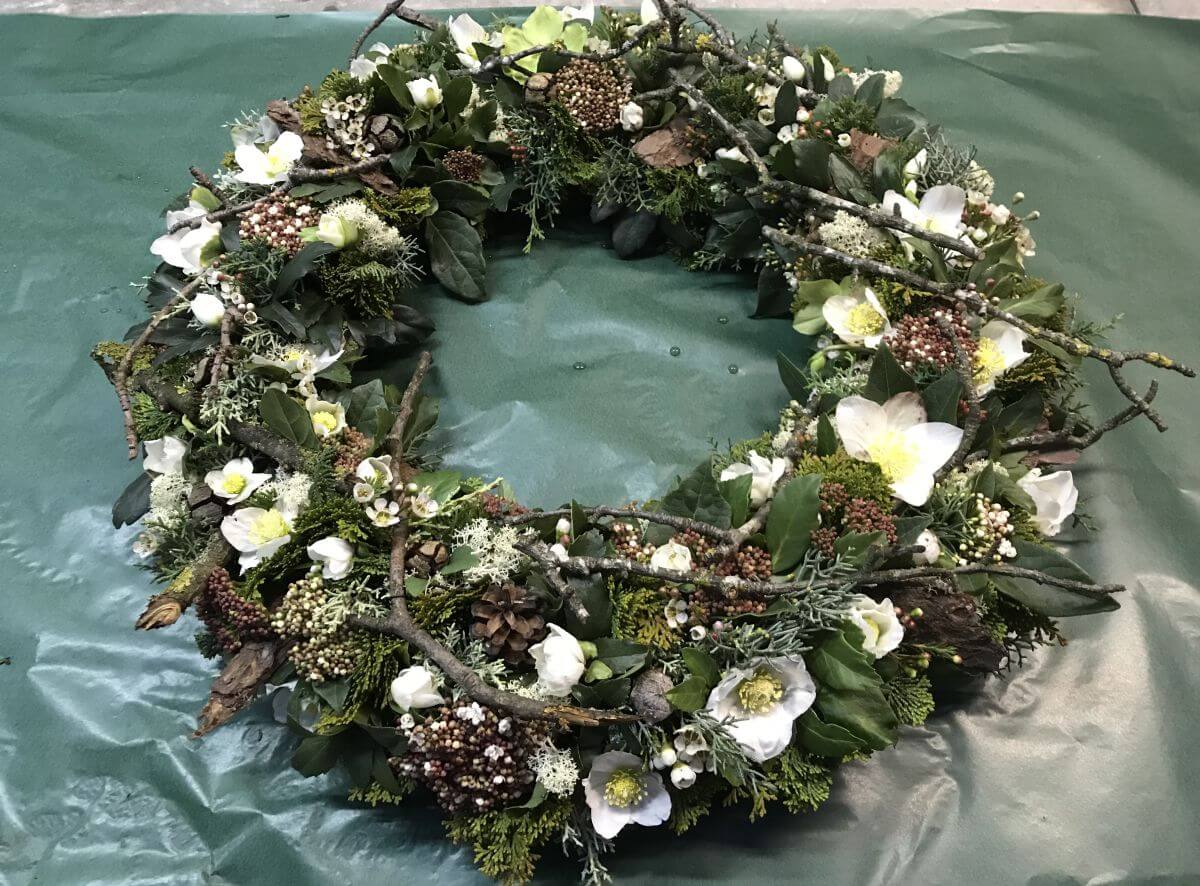 Gärtnerei Egli, Topfpflanzen, Schnittblumen, Unterhalt, Überwinterung Winter-Kranz-3